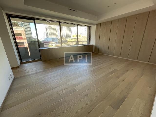  | SHIROYAMA TRUST COURT Interior photo 16