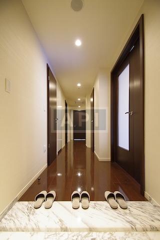  | IZUMI GARDEN RESIDENCE Interior photo 13