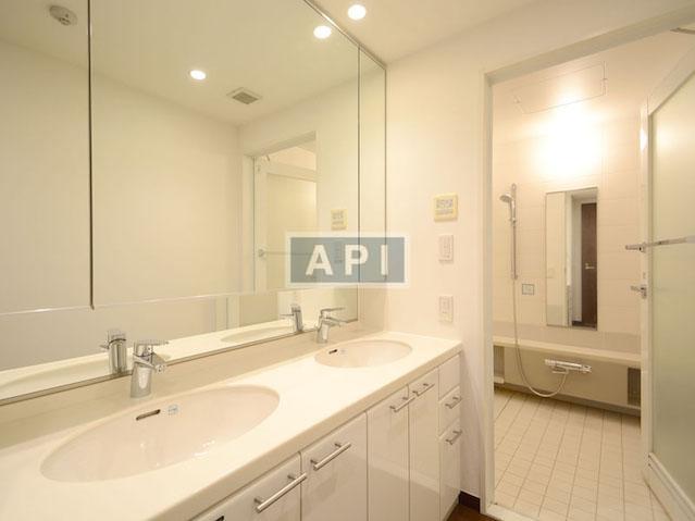  | ROPPONGI HILLS RESIDENCE B TOWER Interior photo 07