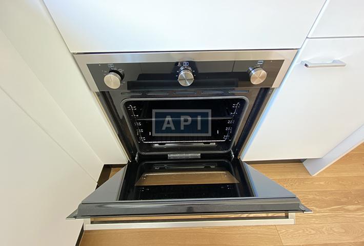  | CENTURY PLAZA Interior photo 09