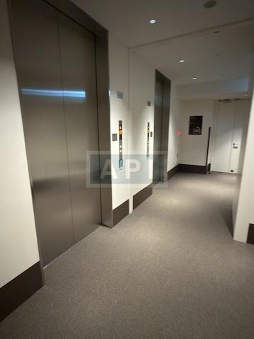  | TORANOMON HILLS RESIDENTIAL TOWER Exterior photo 19