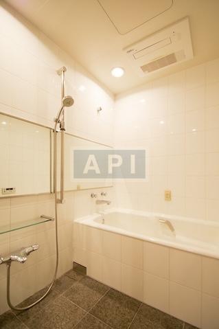  | IZUMI GARDEN RESIDENCE Interior photo 04