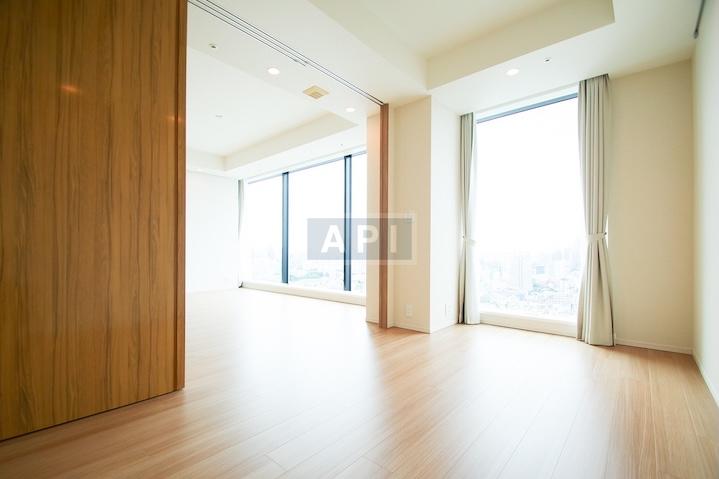  | LA TOUR SHIBUYA Interior photo 02