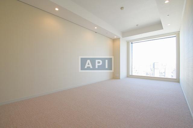  | LA TOUR MITA Interior photo 02