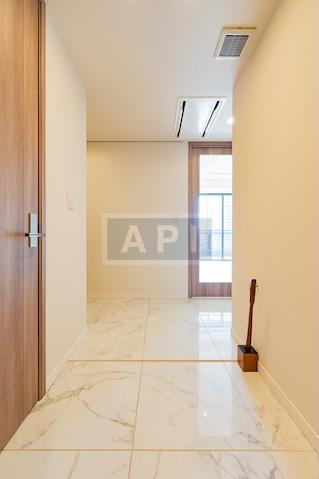  | ROPPONGI GRAND TOWER RESIDENCE Interior photo 14