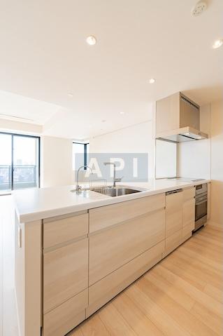  | ROPPONGI GRAND TOWER RESIDENCE Interior photo 03
