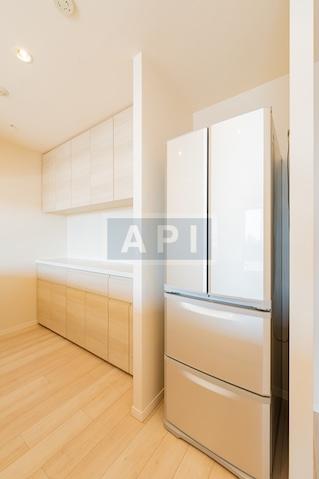  | ROPPONGI GRAND TOWER RESIDENCE Interior photo 04