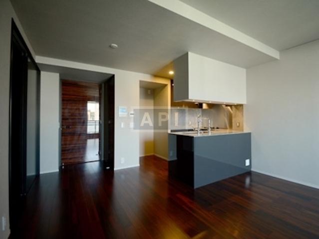  | THE PARKHOUSE NISHI-AZABU RESIDENCE Interior photo 02