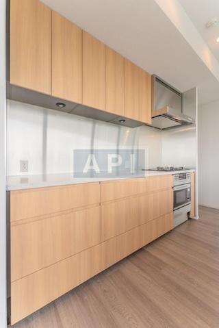  | WITH HARAJUKU RESIDENCE Interior photo 04