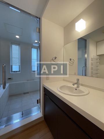  | MINAMI AZABU 3-CHOME HOUSE Interior photo 04