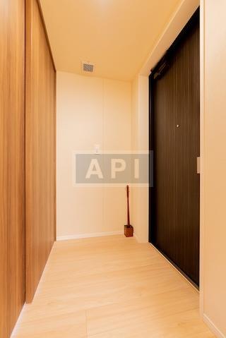 | ROPPONGI GRAND TOWER RESIDENCE Interior photo 09