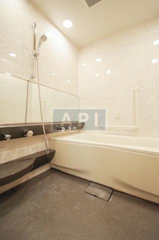  | LA TOUR CHIYODA Interior photo 05