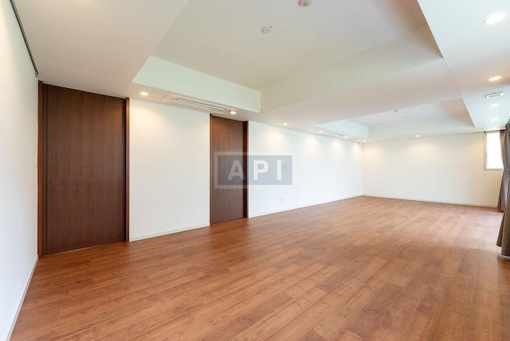  | LA TOUR ICHIGAYA-SADOHARA Interior photo 02