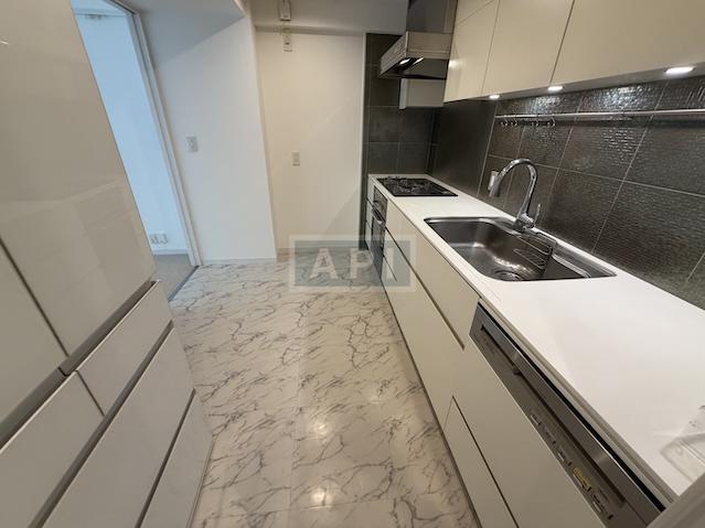  | HIROO GARDEN HILLS M Interior photo 08