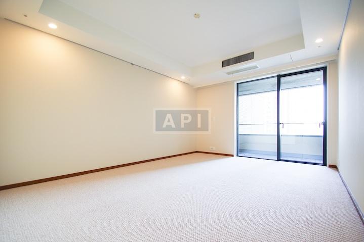  | IZUMI GARDEN RESIDENCE Interior photo 05