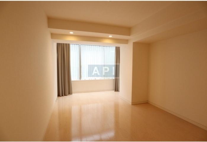  | NISHI-AZABU MANOR HOUSE Interior photo 12