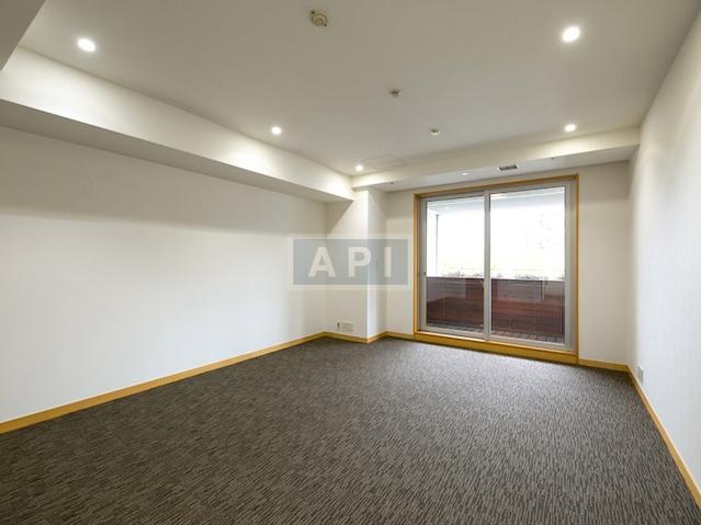  | HOLLAND HILLS MORI TOWER ROP Interior photo 02