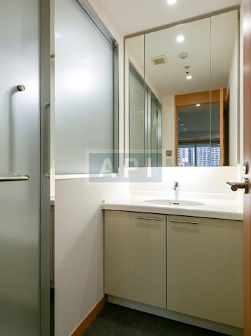  | HOLLAND HILLS MORI TOWER ROP Interior photo 05