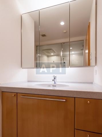  | IZUMI GARDEN RESIDENCE Interior photo 04