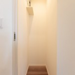  | Konan Heights Interior photo 11