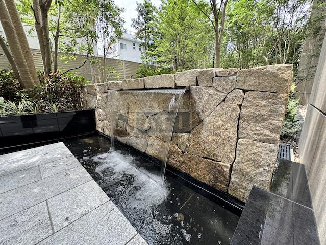  | LIVIO RESIDENCE NISHIAZABU Exterior photo 05