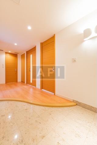  | LA TOUR SHIODOME Interior photo 08