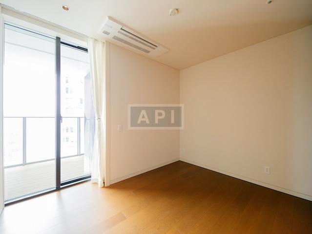  | TORANOMON HILLS RESIDENTIAL TOWER Interior photo 07