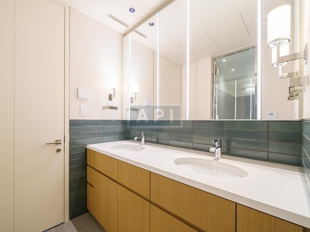  | TORANOMON HILLS RESIDENTIAL TOWER Interior photo 09