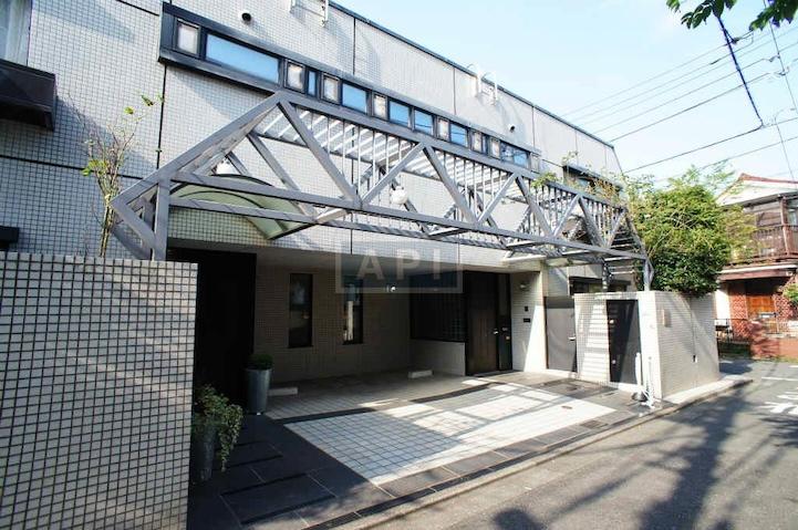  | RESIDENCIA TOMIGAYA Exterior photo 02