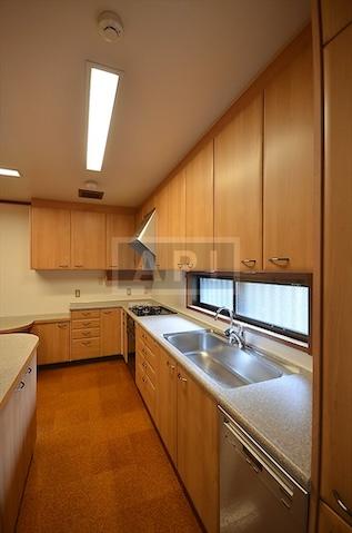  | DENENCHOFU 2-CHOME K HOUSE Interior photo 03