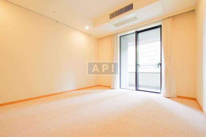  | IZUMI GARDEN RESIDENCE Interior photo 07