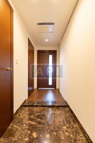  | LA TOUR MITA Interior photo 08