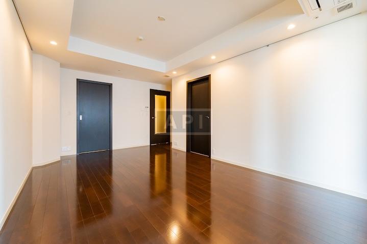  | IZUMI GARDEN RESIDENCE Interior photo 02