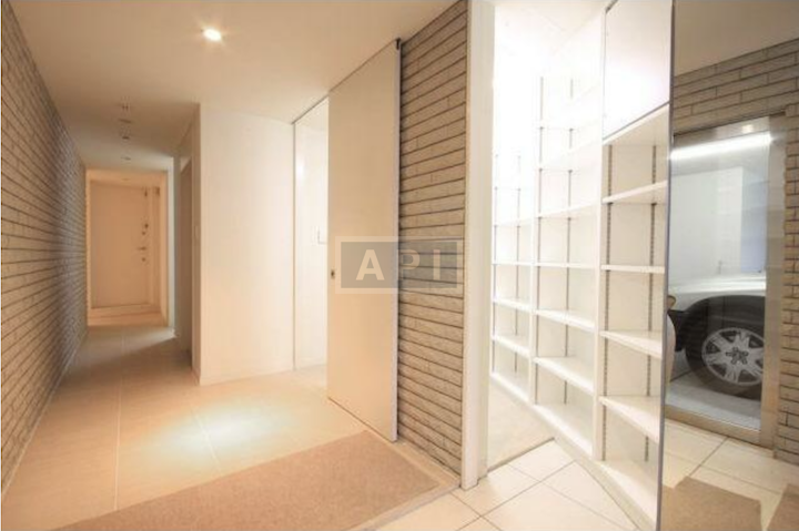  | PEAK SHIROKANE Interior photo 02