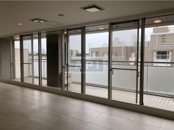  | PLAZA 21 Interior photo 02