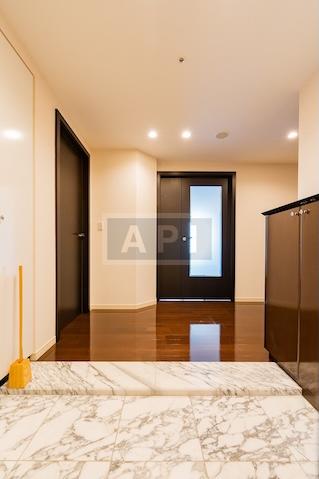  | IZUMI GARDEN RESIDENCE Interior photo 12