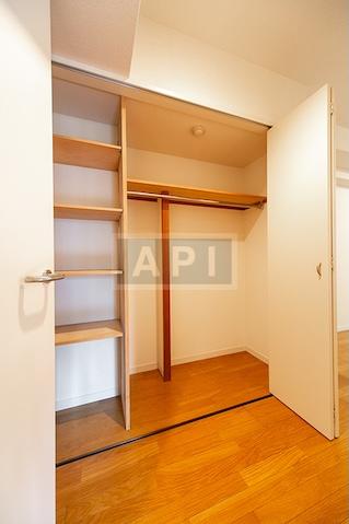  | LA COLINE JINGUMAE Interior photo 05