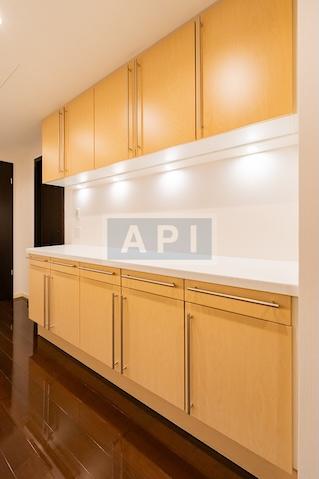  | IZUMI GARDEN RESIDENCE Interior photo 04