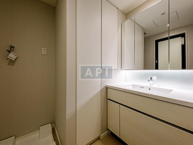  | AZABUDAI HILLS GARDEN PLAZA RESIDENCE Interior photo 05