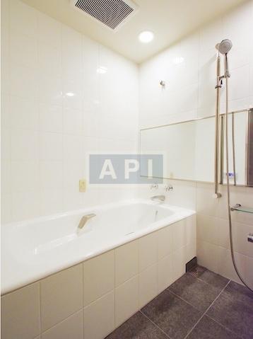  | LA TOUR SHIODOME Interior photo 04