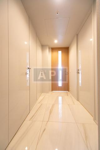  | MITA GARDEN HILLS  EAST HILL Interior photo 08