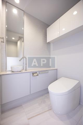  | MITA GARDEN HILLS  SOUTH HILL Interior photo 09
