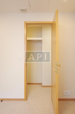  | IZUMI GARDEN RESIDENCE Interior photo 06