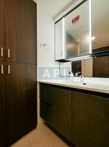  | HF MEGURO GYONINZAKA RESIDENCE Interior photo 06