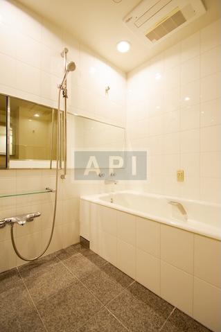  | IZUMI GARDEN RESIDENCE Interior photo 08