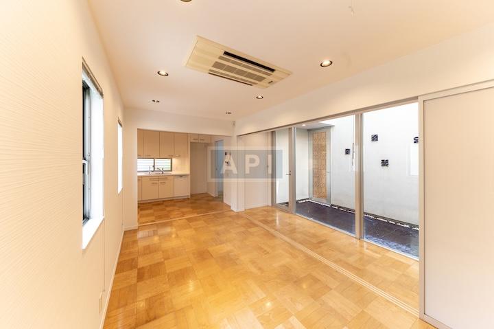  | CHOJAMARU HOUSE Interior photo 05