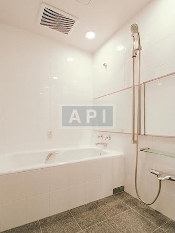  | LA TOUR SHIODOME Interior photo 04