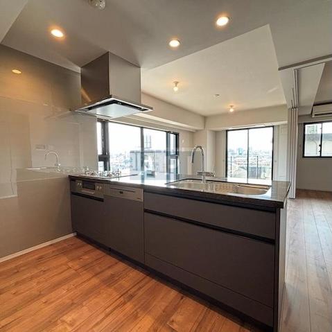  | LE UNDEU MINAMIAOYAMA Interior photo 03