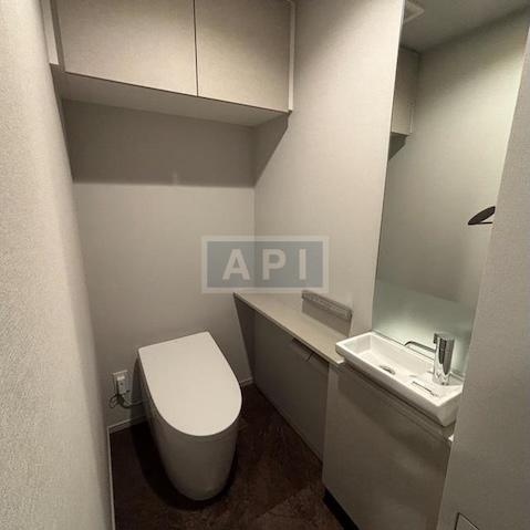  | LE UNDEU MINAMIAOYAMA Interior photo 06