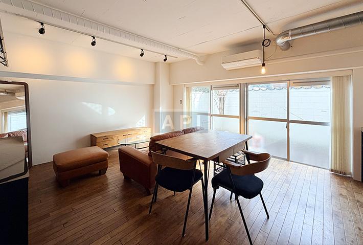  | SHUWA MEGURO EKIMAE RESIDENCE Interior photo 03